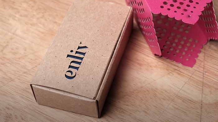 Packaging for paper lamps